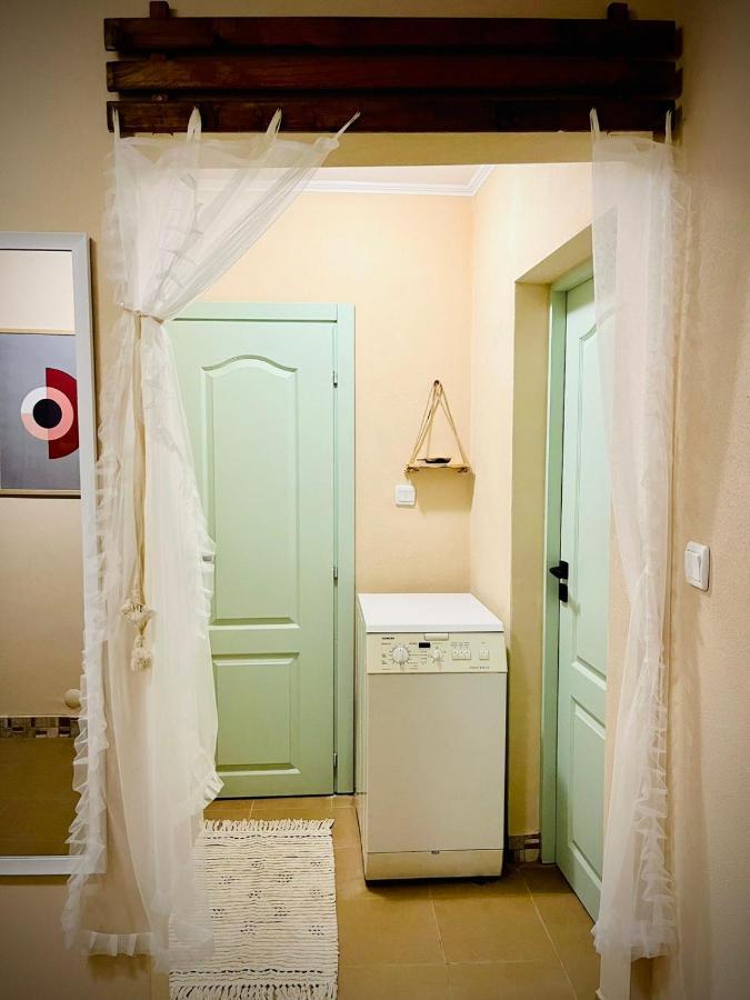 The Green Guest House Of Veliko Tarnovo-Amazing View, Top Location Exterior photo