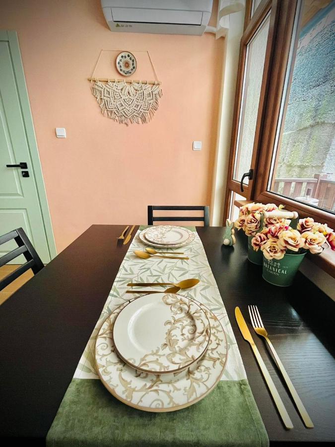 The Green Guest House Of Veliko Tarnovo-Amazing View, Top Location Exterior photo