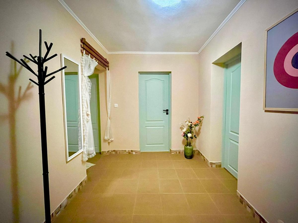 The Green Guest House Of Veliko Tarnovo-Amazing View, Top Location Exterior photo