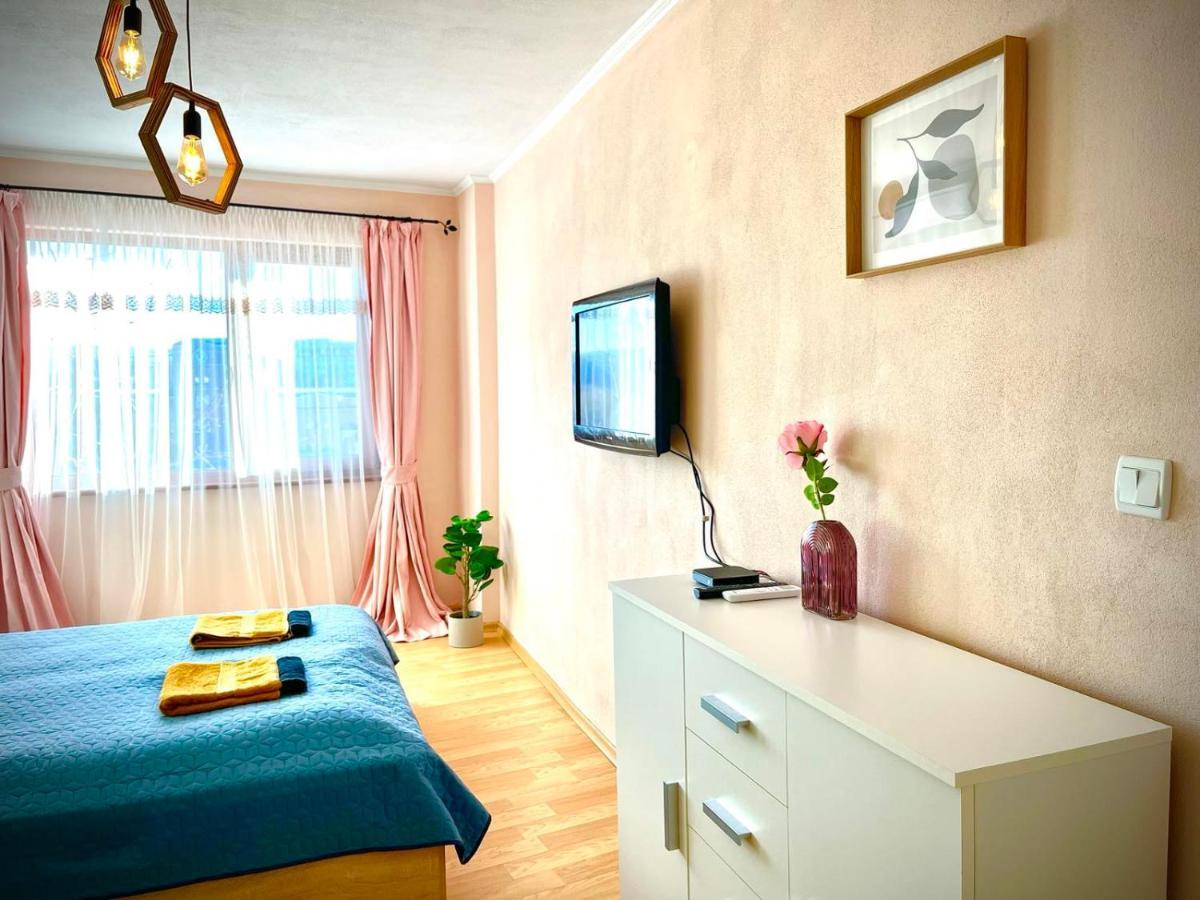 The Green Guest House Of Veliko Tarnovo-Amazing View, Top Location Exterior photo